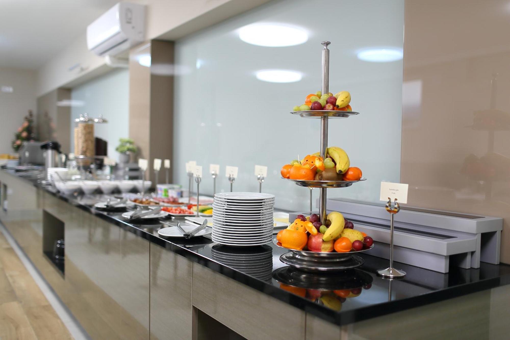 Hotel Crystal Hajdúszoboszló Dış mekan fotoğraf